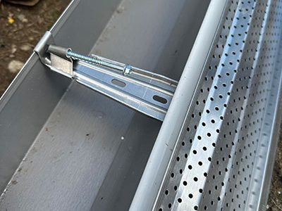 Seamless Gutter System